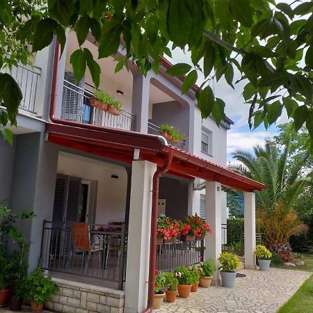 Apartment Nevia Fažana Dış mekan fotoğraf