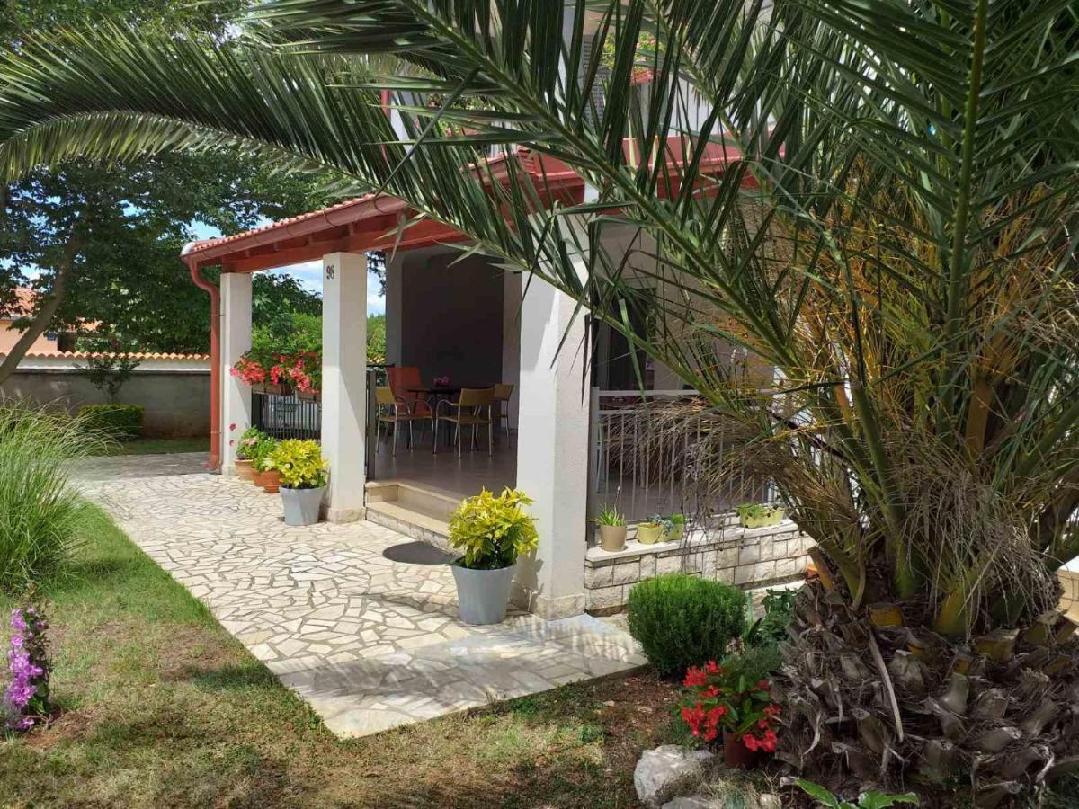 Apartment Nevia Fažana Dış mekan fotoğraf