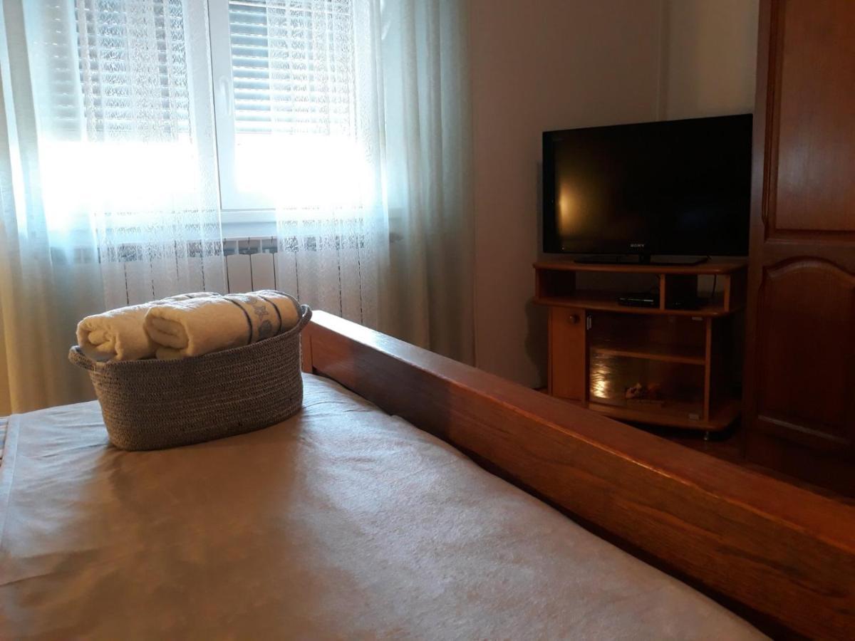 Apartment Nevia Fažana Dış mekan fotoğraf